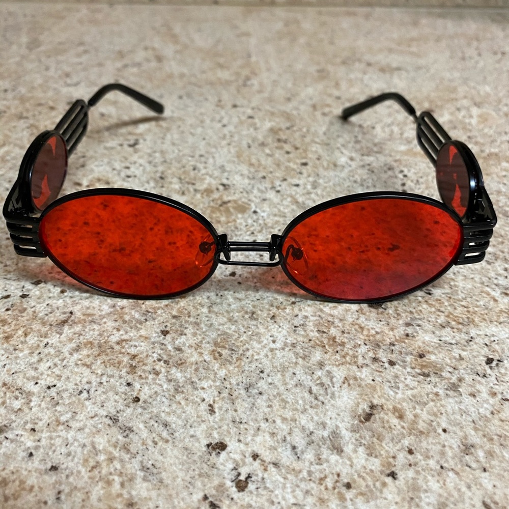 Lava Red & Black Dragon Oval Frames